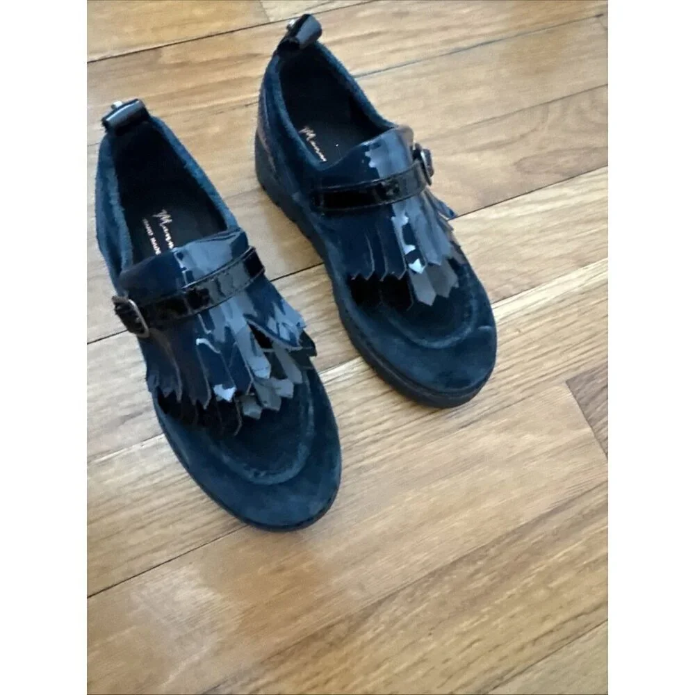 Designer Manuela DE Juan Blue Velvet/Patent Leather Shoes 27 Spain